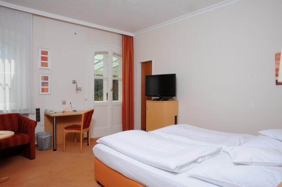 Hotel Hubertus Ανόβερο Εξωτερικό φωτογραφία